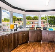 Econo Lodge Inn & Suites Florida City hotel detail image 4