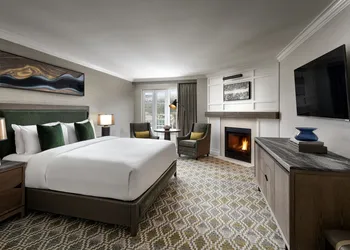 Fairmont Chateau Whistler Gold Experience hotel thumbnail 4