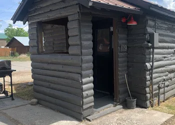 Trailhead Cabins & Lodging hotel thumbnail 7
