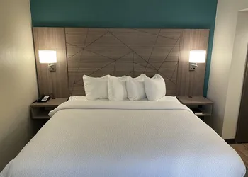 Best Western Fishkill Inn & Suites hotel thumbnail 6