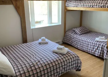 Auberge de Ferme-Neuve hotel thumbnail 3