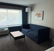 Holiday Inn Express & Suites Henderson South - Boulder City by IHG hotel detail image 7