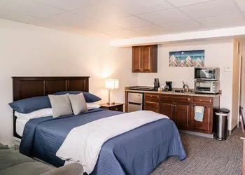 Alaska Frontier Inn hotel thumbnail 5