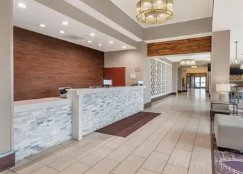 Comfort Inn Brooklyn Center hotel thumbnail 5