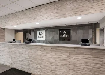 Quality Inn Joliet hotel thumbnail 6