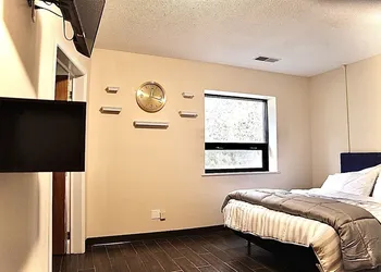 Pine Mountain Inn hotel thumbnail 7