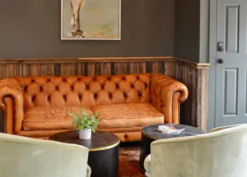 Marsh Hotel hotel thumbnail 2