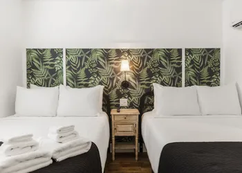 Marsh Hotel hotel thumbnail 7