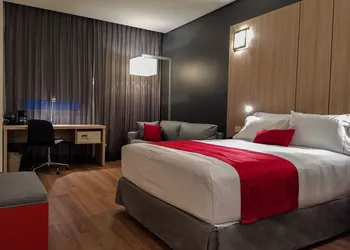 Ramada Encore by Wyndham Guadalajara Aeropuerto hotel thumbnail 5
