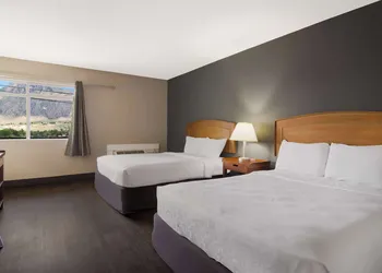 Canadas Best Value Inn & Suites Kamloops hotel thumbnail 7