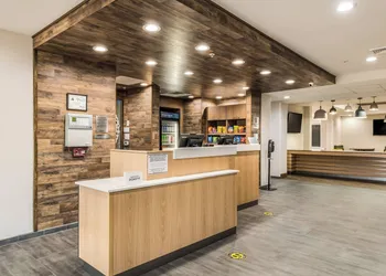 Fairfield Inn & Suites by Marriott Greensboro Coliseum Area hotel thumbnail 4