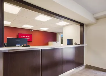 Red Roof Inn Lawrenceburg hotel thumbnail 4