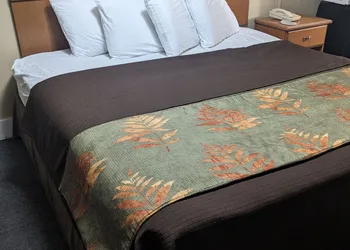Rainbow Motel hotel thumbnail 5