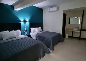 EMS Hoteles Centro Histórico hotel thumbnail 8