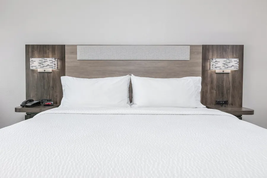 Holiday Inn Express & Suites Dallas – Plano North by IHG hotel detail image 6