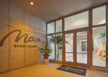 Max Beach Resort hotel thumbnail 2