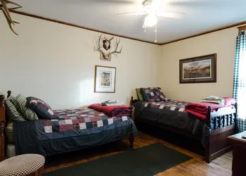 North Branch Outing Club hotel thumbnail 6