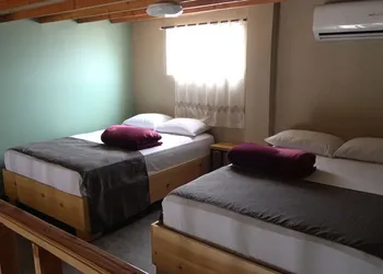 Hotel Baja hotel thumbnail 3