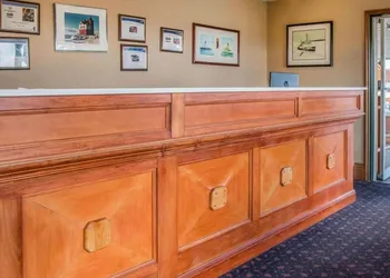 Mackinac Lodge hotel thumbnail 2