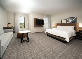 Staybridge Suites Cincinnati East Milford by IHG hotel thumbnail 8
