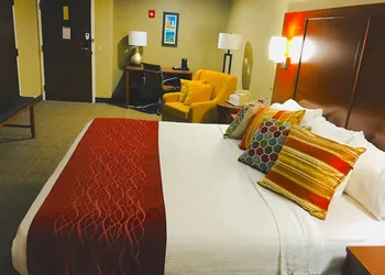 Comfort Inn, Erie - Near Presque Isle hotel thumbnail 8