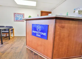 OYO Hotel Pipestone MN, Canterbury Park hotel thumbnail 7