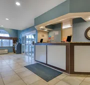 SureStay Plus Hotel by Best Western Buckhannon hotel detail image 4