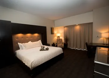 The Catfish Bend Inn & Spa hotel thumbnail 6