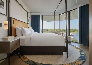 Pendry Washington DC - The Wharf hotel thumbnail 6