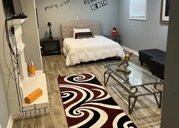 Urban Lake House hotel thumbnail 4