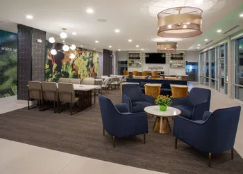 La Quinta Inn & Suites By Wyndham Galt Lodi North hotel thumbnail 4