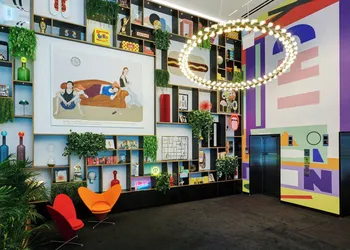 citizenM Chicago Downtown hotel thumbnail 2