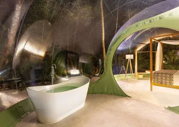 Oom Bubble Boutique Riviera Cancun - Adults Only hotel thumbnail 6