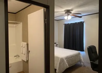 Ellipse Global Lodge hotel thumbnail 4