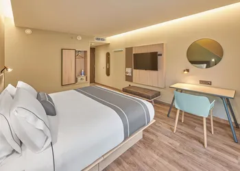 City Express Plus by Marriott Cancún Aeropuerto Riviera hotel thumbnail 7