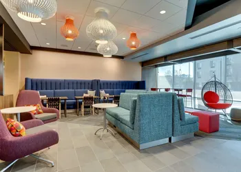 Tru By Hilton Smithfield I-95 hotel thumbnail 6