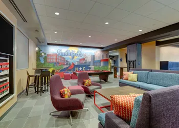 Tru By Hilton Smithfield I-95 hotel thumbnail 7
