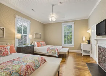 Liberty Hall Bed and Breakfast hotel thumbnail 6