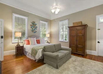 Liberty Hall Bed and Breakfast hotel thumbnail 7