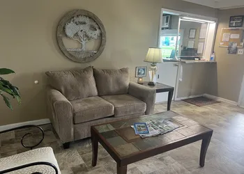 Towne Inn hotel thumbnail 2