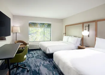Fairfield Inn & Suites by Marriott Canton Riverstone Parkway hotel thumbnail 8