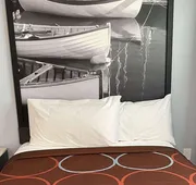 Super 8 by Wyndham Lindenhurst hotel detail image 3