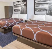 Super 8 by Wyndham Lindenhurst hotel detail image 7