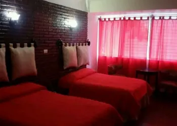 Hotel del Rey hotel thumbnail 4