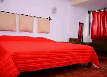 Hotel del Rey hotel thumbnail 5
