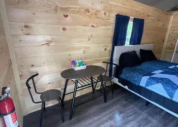 Laurel Creek Campground hotel thumbnail 5