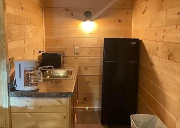 Laurel Creek Campground hotel thumbnail 6
