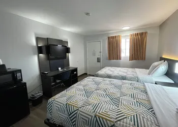 Motel 6 Artesia, NM hotel thumbnail 4
