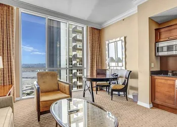 MGM Vegas Signature Suites Collection hotel thumbnail 5