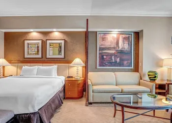 MGM Vegas Signature Suites Collection hotel thumbnail 6